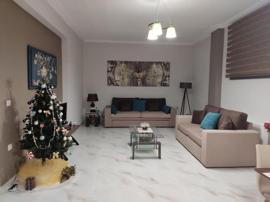 Ebony And Ivory Suites Дросия Экстерьер фото
