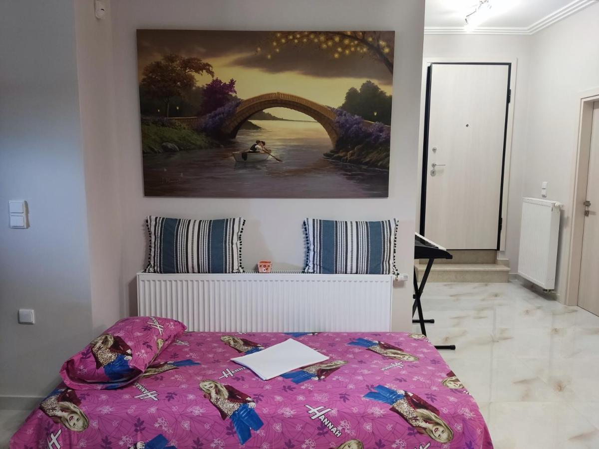 Ebony And Ivory Suites Дросия Экстерьер фото